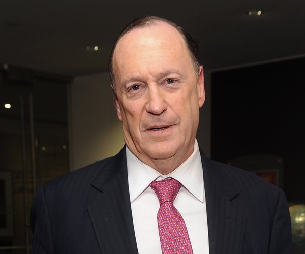 steven brill poses at an event in new york in 2015