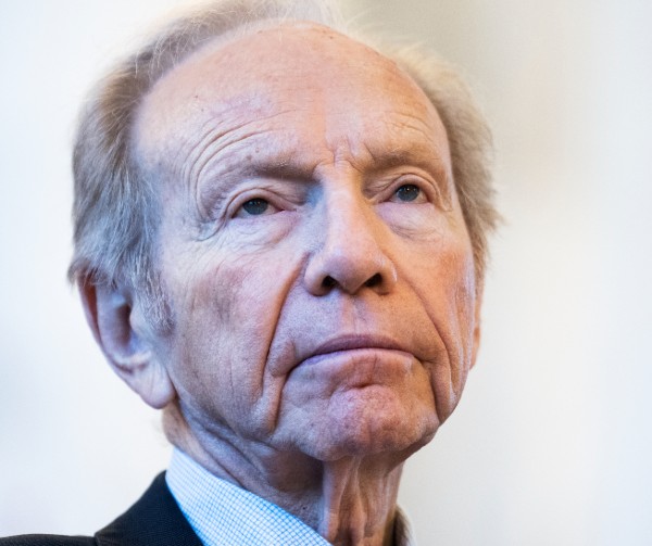 Joe Lieberman, Fiercely Independent Sen. and Onetime Dem VP Nominee, Dies at 82