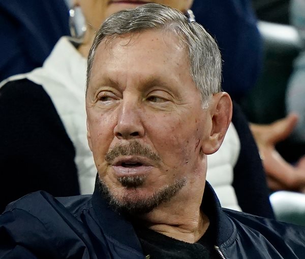 Billionaire Larry Ellison to Control Paramount After Deal