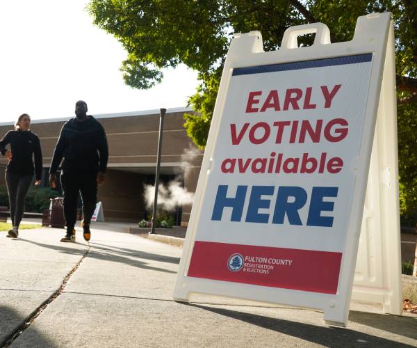 Early Voting Sign