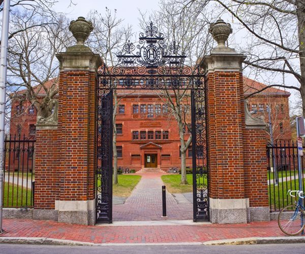 Harvard Tuition Free for Families Earning Less Than $200K