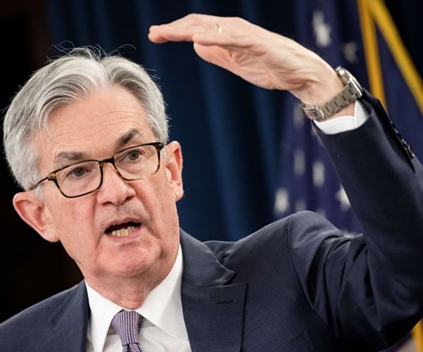 Fed Remains Cautious on Cuts Even as Data Improves