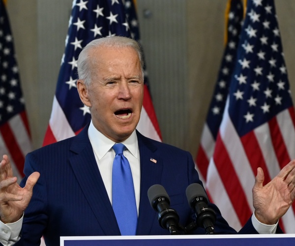 joe biden speaks at the national constitution center