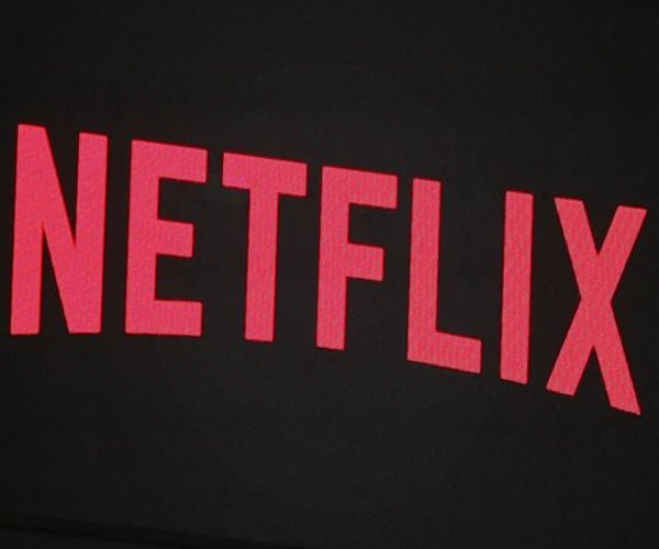 Netflix Surges 10% as Investors Cheer Exit From Warner Race