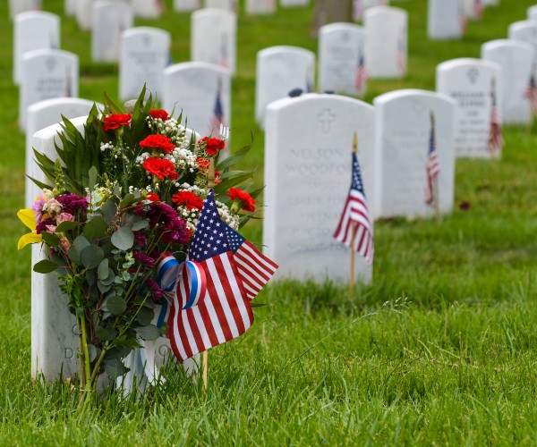 national military cemetery in the united states 