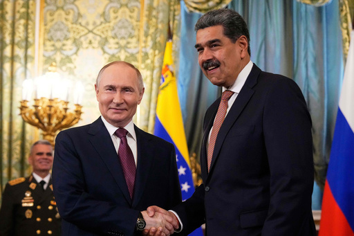 US Military Action in Venezuela Is Seen as Both a Blessing and a Curse for Russia's Putin