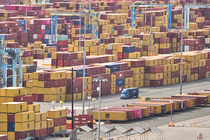 Navarro: Trump Is Still Planning 15 Percent Tariffs