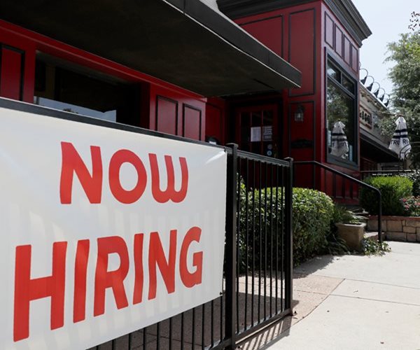 US Job Growth Likely Picked up in January