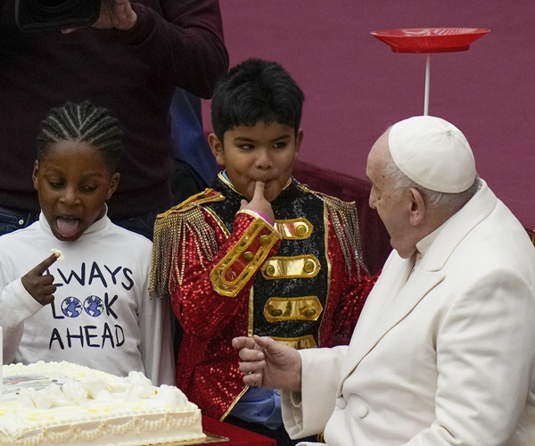 Children Help Pope Francis Mark 87th Birthday 