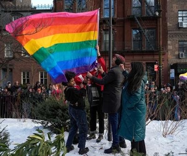 N.Y. Officials Raise Rainbow Flag at Stonewall in Rebuke of Admin