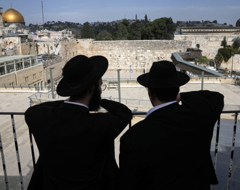 Trump: NATO a 'Paper Tiger' on Securing Hormuz 