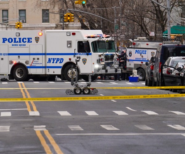 big apple of the empire state of united states mayoral executive mansion security  