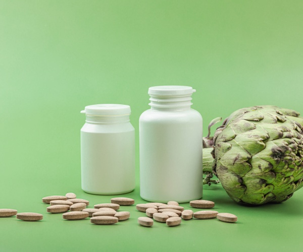 artichoke, artichoke leaf extract supplements, supplement bottle