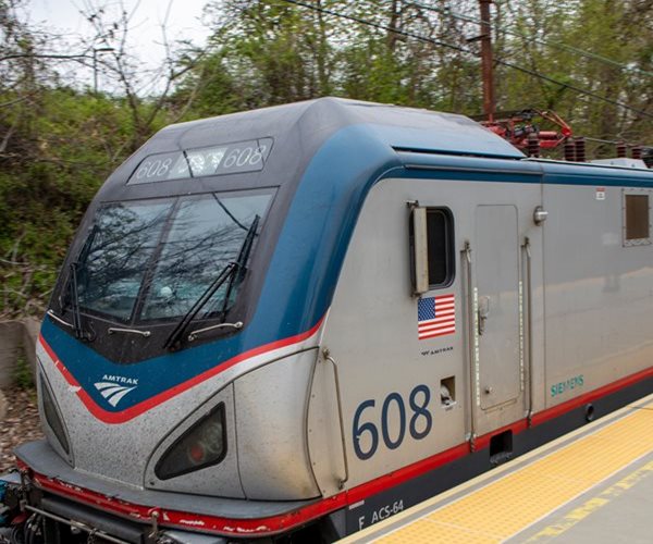 Amtrak Ends DEI, Enforces 4-Day Office Mandate