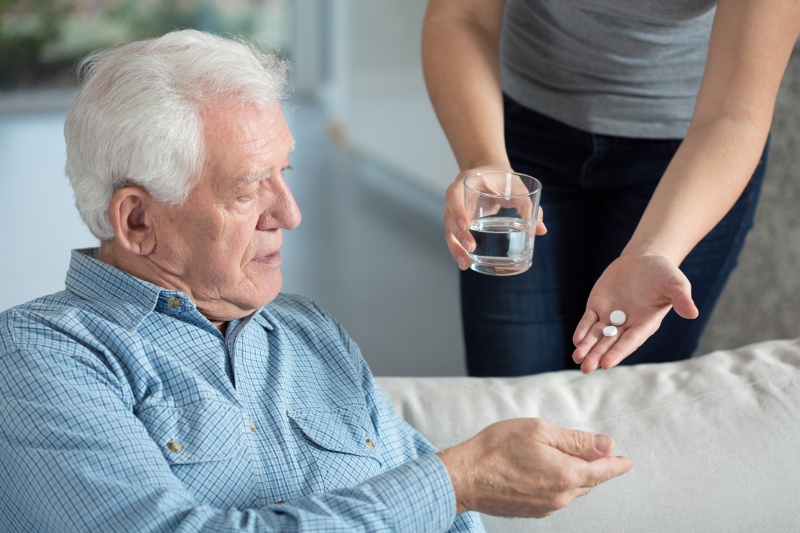 Seniors With Dementia Being Prescribed Risky Drugs