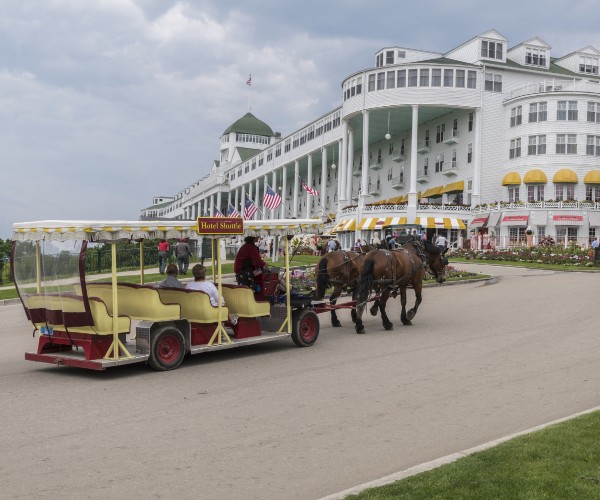 the grand hotel mackinac island michigan 