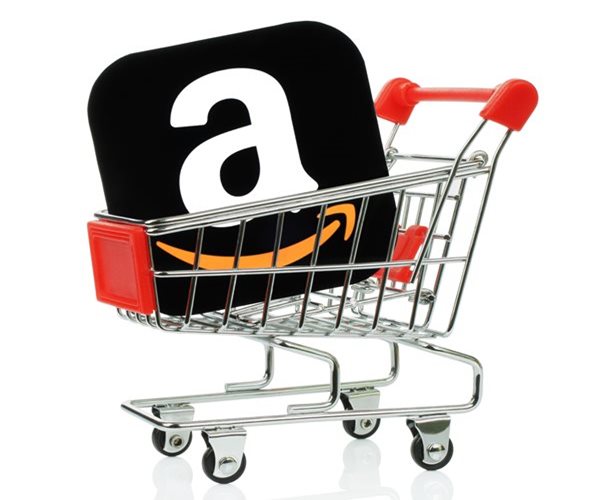 Amazon Clear Ruler of Online Holiday Shopping