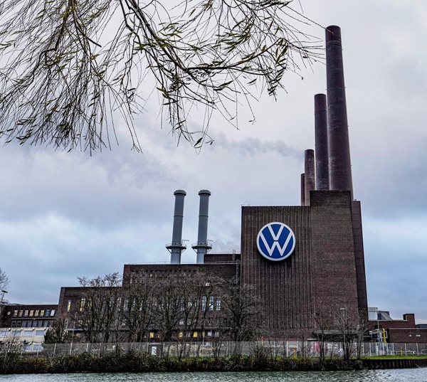 Is VW Handing Over Its German Factories to CHINA?