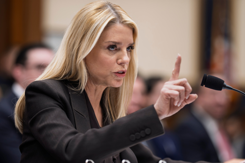 Bondi Rebukes Dems at Fiery Hearing Over DOJ Handling of Epstein Case