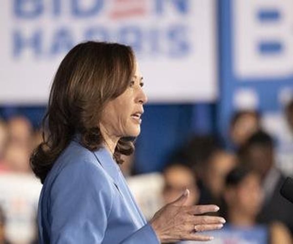 Harris Concedes Biden Had 'Slow Start' in Debate, but Tries to Calm Dem Fears