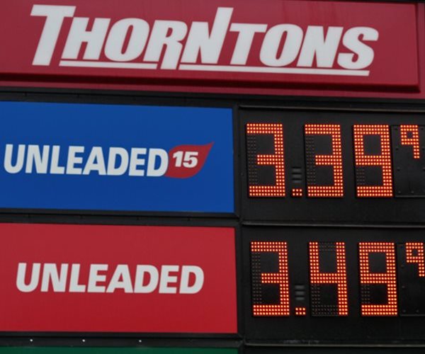 Gas Jumps to $3.32, Brent Crude Oil to $90