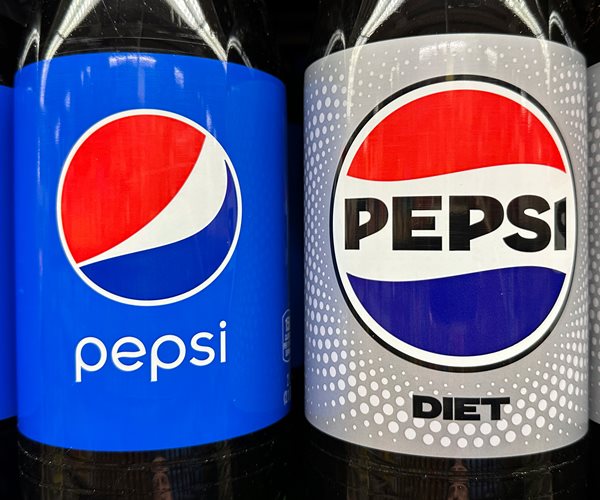 US Sues Pepsi for Exclusive Discounts to Walmart