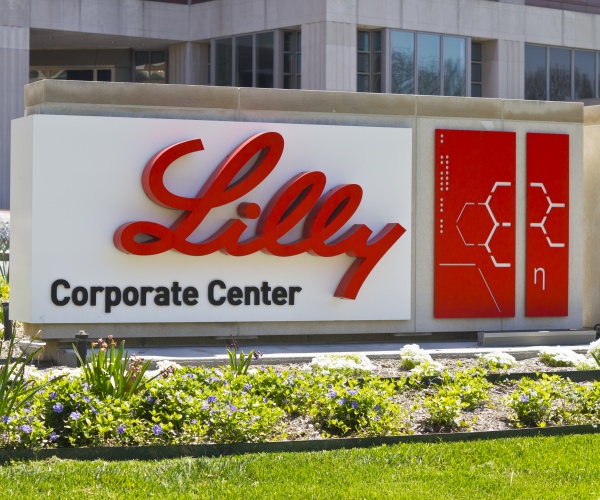 Eli Lilly headquarters sign