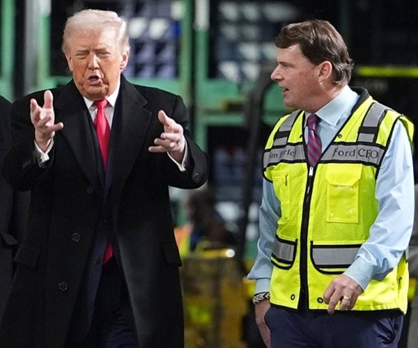 UAW: Ford Worker Who Heckled Trump Still Employed