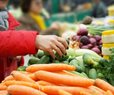 Eating Fruits, Veggies Can Reduce Colon Cancer Risk