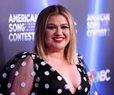 Kelly Clarkson Credits Weight Loss to Prescription Medication